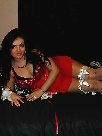 Romanian Mega-Slut - Alexa,  23,  Wakefield