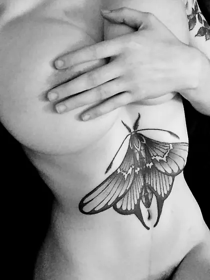 Ms. Rosie Wilde (Ms. Rosie Levine)