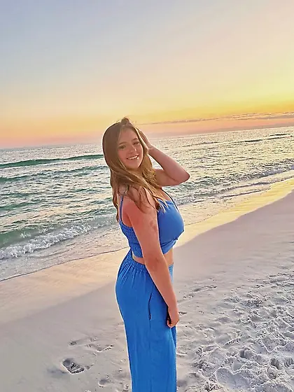 Rhyleigh Ivy Busty Cute Nonnude