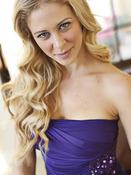 Real milf beauty Cherie DeVille is convulsing getting pierced by