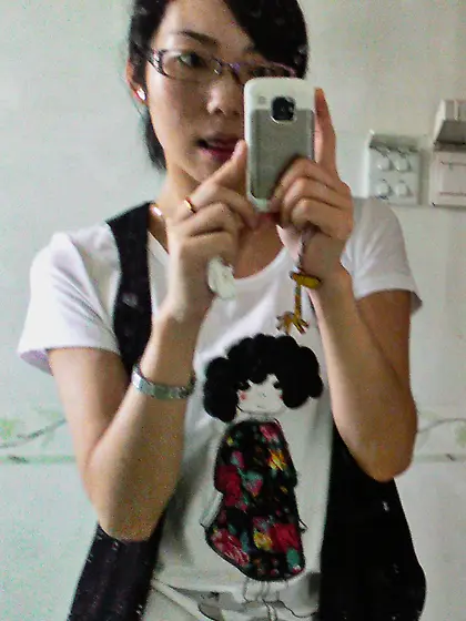 Small Tits And Body skinny shrimp Thai slut Girl