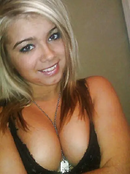 Self Pics - Hot Amateurs - vol 23!