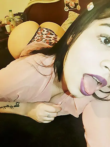 el tuyo es el pico mas grueso que he tenido dentro