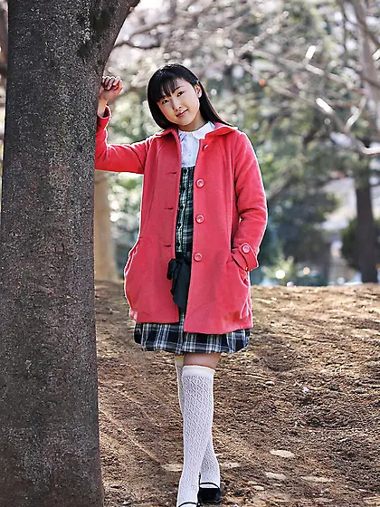 Slim young Asian babe Youko Sasaoka poses outdoor and indoor tot