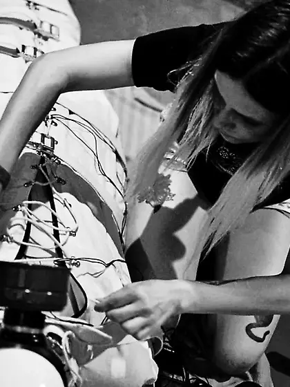 Bondage gamask & electro play