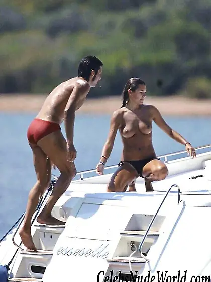 Topless pics of Alena Seredova