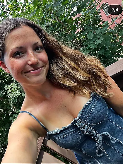 Public internet photos and vid's.