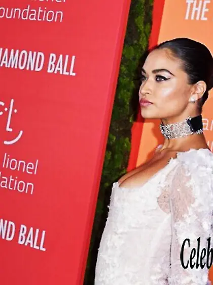 Shanina Shaik Cleavage