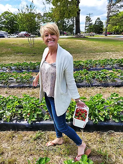 Angel redhead milf sexy legs/feet/face