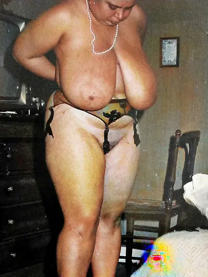 CAROLE SOPHIE CLAIRE MURIELLE VERONIQUE SIMONE