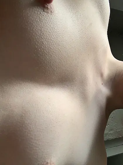 Pale babe with perfect tits