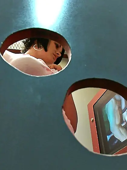 Sucking dick glory hole