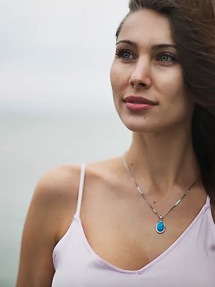 Petite straight big tits