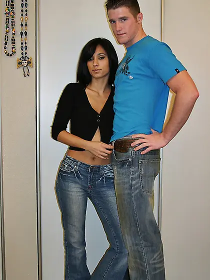 Slim coed takes BF's impressive dick into mouth and enjoys sex t