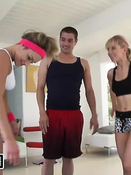 Blonde harlots hardcore anal