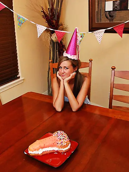 Playful brown haired kitty Craving Carmen eating pie with her sh