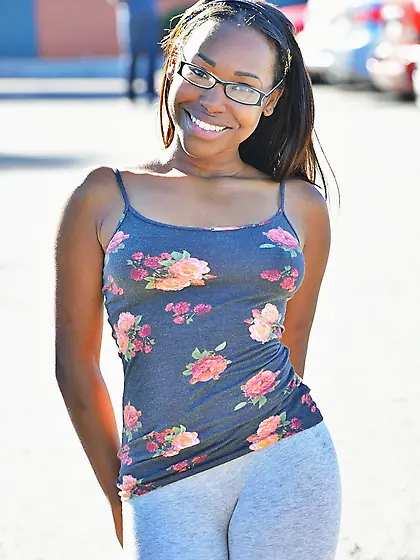 Seducing ebony chick Sasha FTV is slowly stripping off her cloth