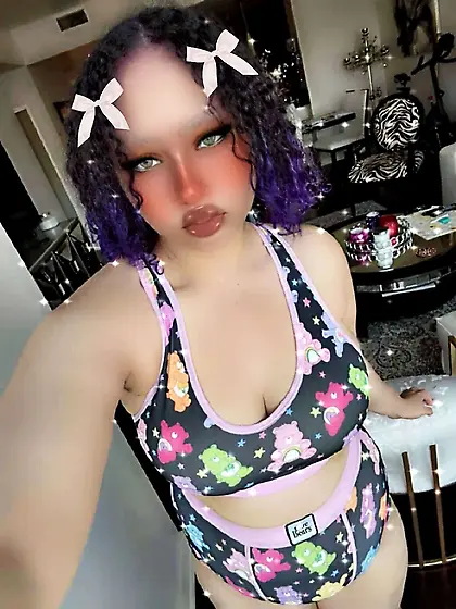 Sexy Big Titty Egirl Aamira Ardalan