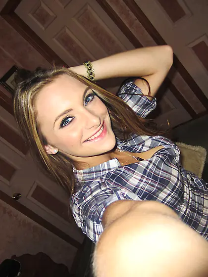 This brown haired darling with nice perky boobies blows a dick a