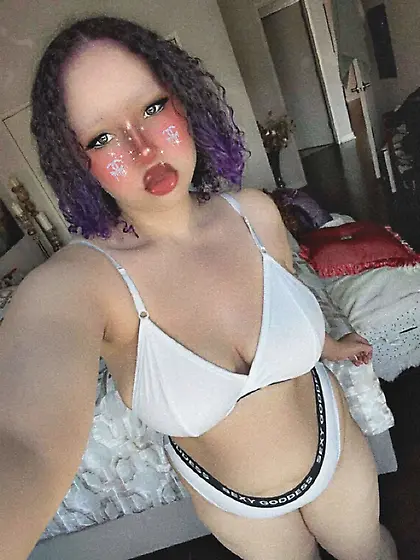 Big Titty Egirl Aamira Ardalan