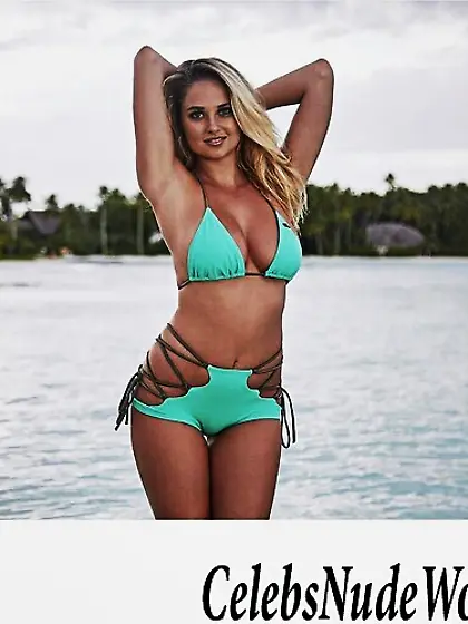 Genevieve Morton Sexy Photos