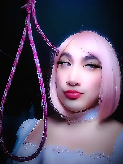 SadFemboyy's preferred necklace