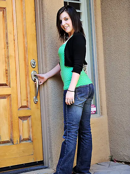 Beautiful brunette model Myra FTV pulls down her jeans and shows