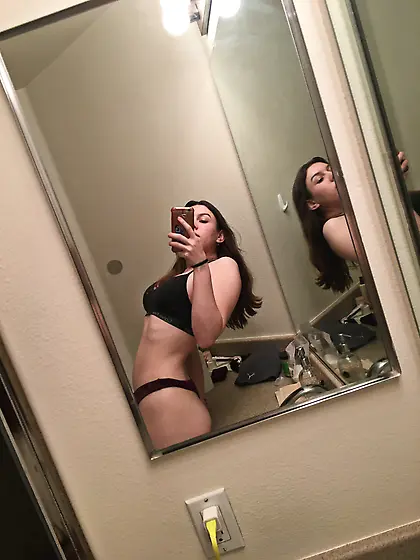 Virgin Cleo shows all