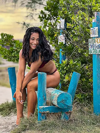 how would you break this hot cocky fitness bitch?