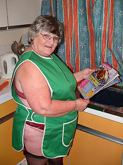 Granny extreme penetration grandma