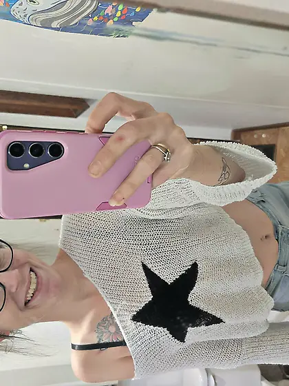 blonde wife Sabrina Rowland is 32yo pawg