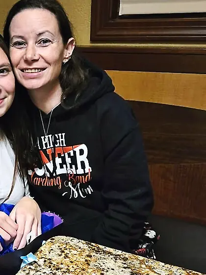 Jamie goes on the GGW bus to masturbate