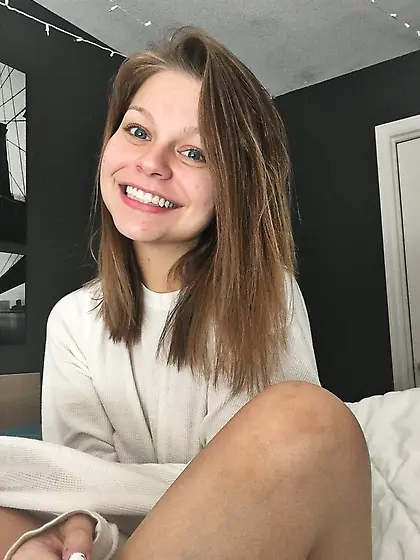 The Maily sisters (Lilli,  Issy,  Ceci)