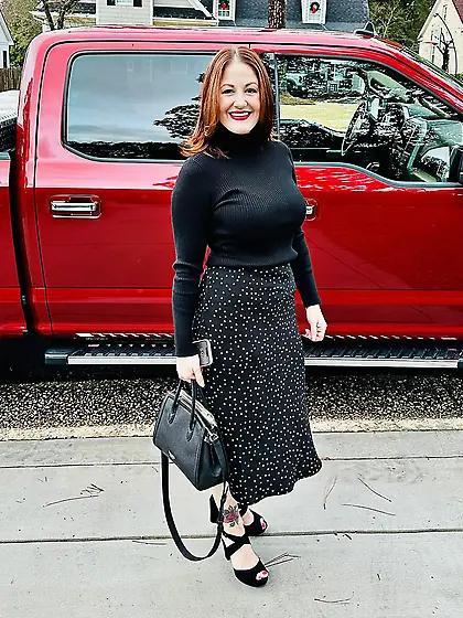 Angel redhead milf sexy legs/feet/face