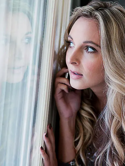 Ponytailed brunette and her blonde GF enjoying lesbian love-maki