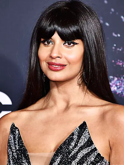 Jameela Jamil Cleavage