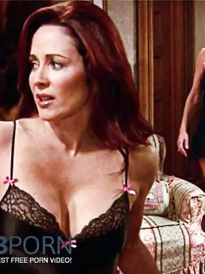 Patricia Heaton ( Debra in Everybody Likes Raymond )