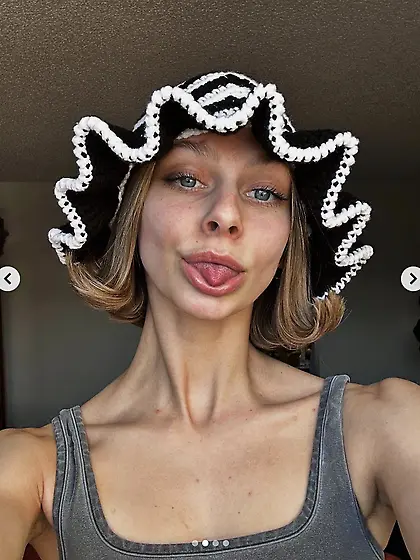 The Maily sisters (Lilli,  Issy,  Ceci)