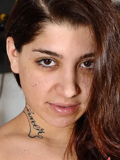 Handsome tattooed burnette Carla Cruz with big breast showing he