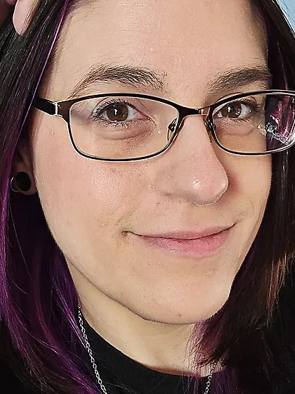 Beautiful Nerdy Casey sextape/pics/feet