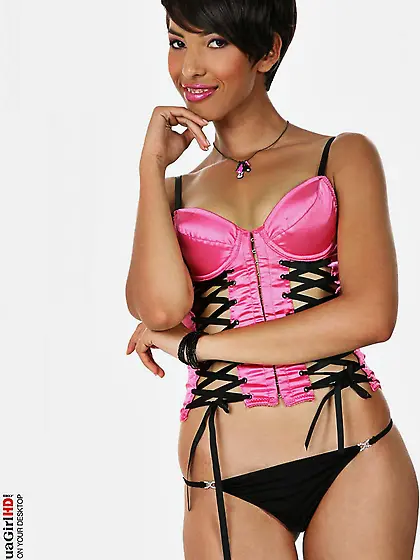 Kinky Latina stockings girl Jasmine Arabia shows hot tits and tr