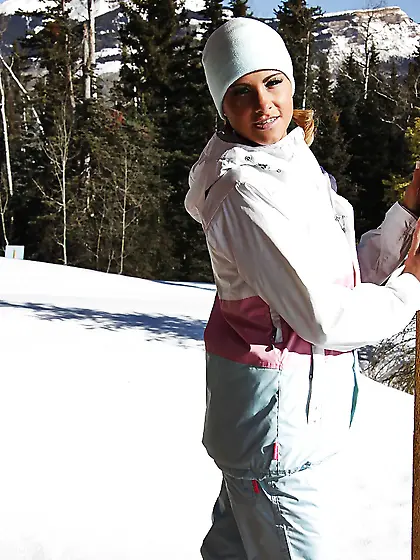 American fit bikini babe