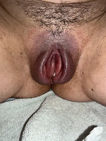 Raw pics of a raw cunt