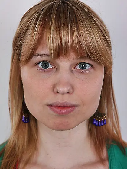 Cute girl cheats boyfriend