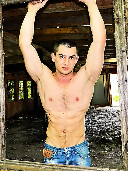 White man bigckmike anal