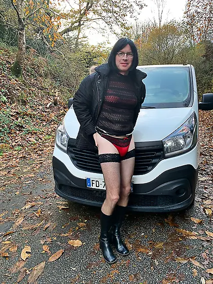 SISSY TRAV LOPETTE FAGGOT