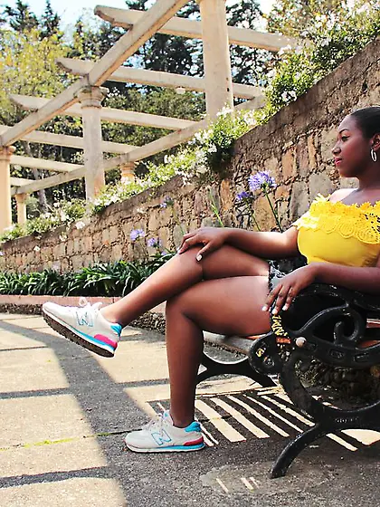 Ebony straight strap on