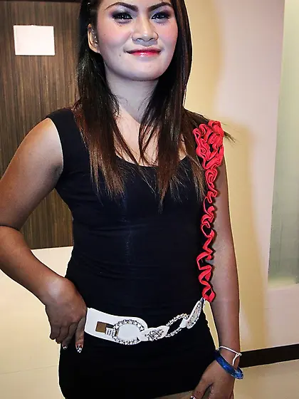 Confident Thai teen undresses and copulates with owner of erect