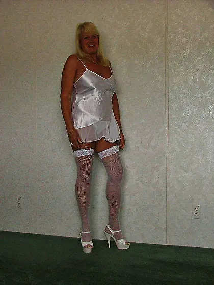 Mature Adonna from United States Set 69