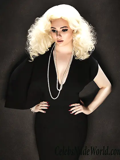 Abigail Breslin Erotic